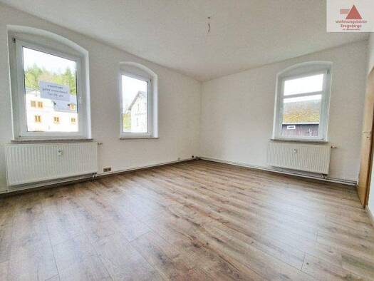 Wohnung zur Miete 300 € 2 Zimmer 44,5 m² 1. Geschoss Altenberger Straße 71 Schmiedeberg Dippoldiswalde / Schmiedeberg 01744