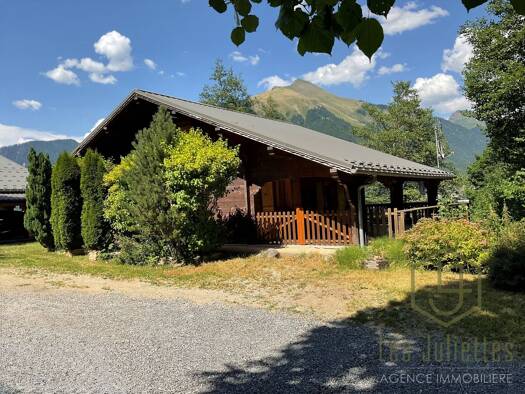 Haus zum Kauf 610.000 € 118 m² 797 m² Grundstück La Côte-d'Arbroz 74110