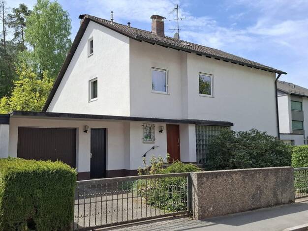 Einfamilienhaus zum Kauf provisionsfrei 935.000 € 7 Zimmer 160 m² 997 m² Grundstück Spardorf 91080