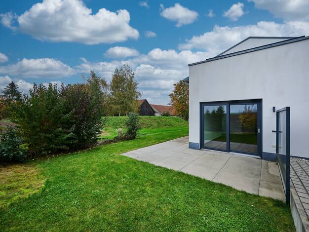 Wohnung zum Kauf 274.000 € 2 Zimmer 73 m² Weiling Feldkirchen 94351