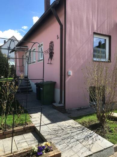Haus zum Kauf provisionsfrei 330.000 € 6 Zimmer 188 m² 1.068 m² Grundstück Ellingen Ellingen 91792