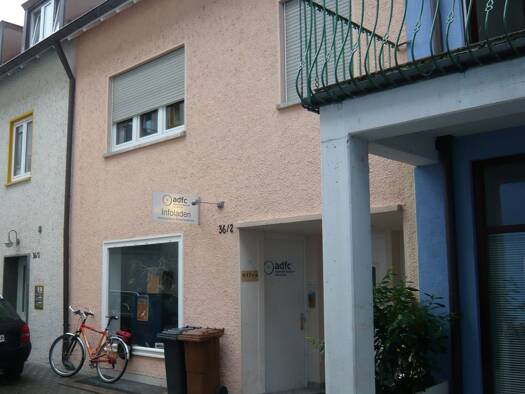 Haus zum Kauf 350.000 € 6 Zimmer 98 m² Grundstück Friedrichstrasse 36/2 Friedrichshafen 88045