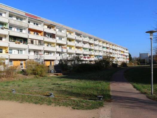 Wohnung zur Miete 280 € 2 Zimmer 49,6 m² 1. Geschoss frei ab 16.12.2025 Kleine Schaftrift 56 Alten Dessau-Roßlau 06847