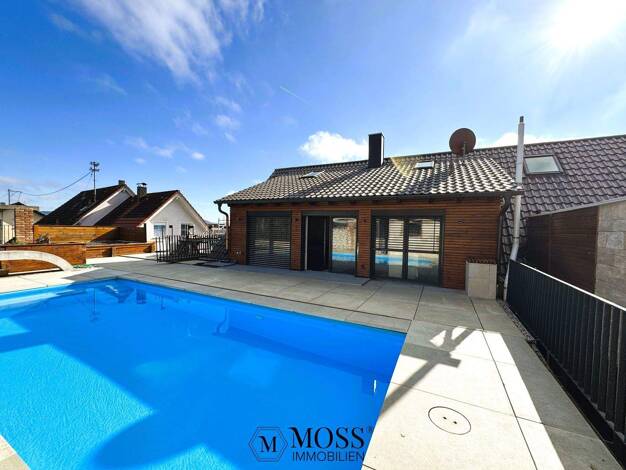 Doppelhaushälfte zum Kauf 785.000 € 5 Zimmer 280 m² 435 m² Grundstück Untereisesheim 74257