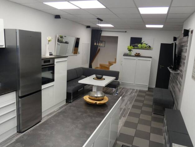 Einfamilienhaus zum Kauf provisionsfrei 245.000 € 3,5 Zimmer 61 m² 50 m² Grundstück Bischofsheim Bischofsheim a.d.Rhön 97653