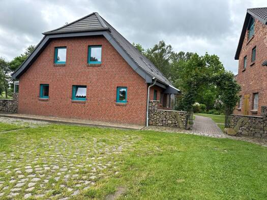 Doppelhaushälfte zur Miete 1.100 € 3,5 Zimmer 120 m² 600 m² Grundstück frei ab sofort Dorf Neuenhagen 10 a Neuenhagen Kalkhorst 23942