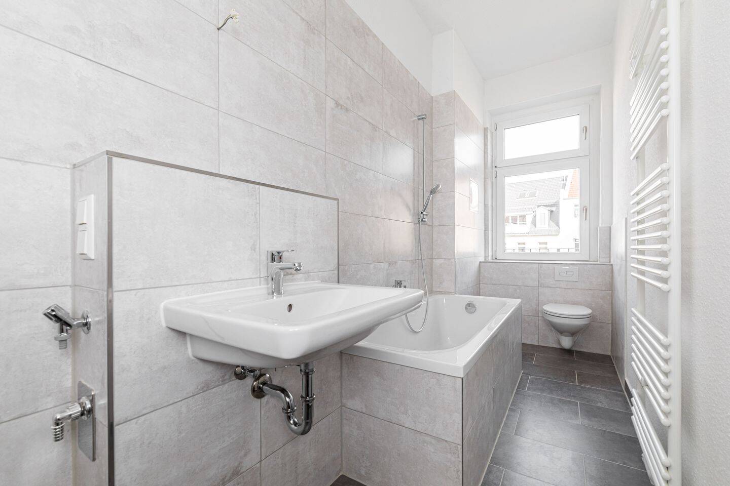 Property thumbnail 5