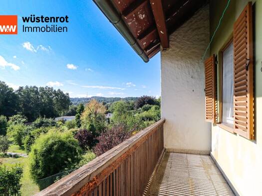Reihenendhaus zum Kauf 165.000 € 4 Zimmer 133 m² 607 m² Grundstück Selb 95100