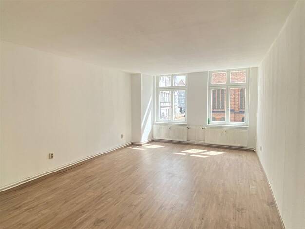 Wohnung zur Miete 500 € 2 Zimmer 70 m² 1. Geschoss Markt 5 Altstadt Güstrow 18273