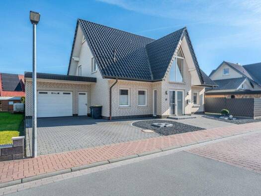 Einfamilienhaus zum Kauf 399.000 € 5 Zimmer 176,3 m² 705 m² Grundstück Bersenbrück 49593