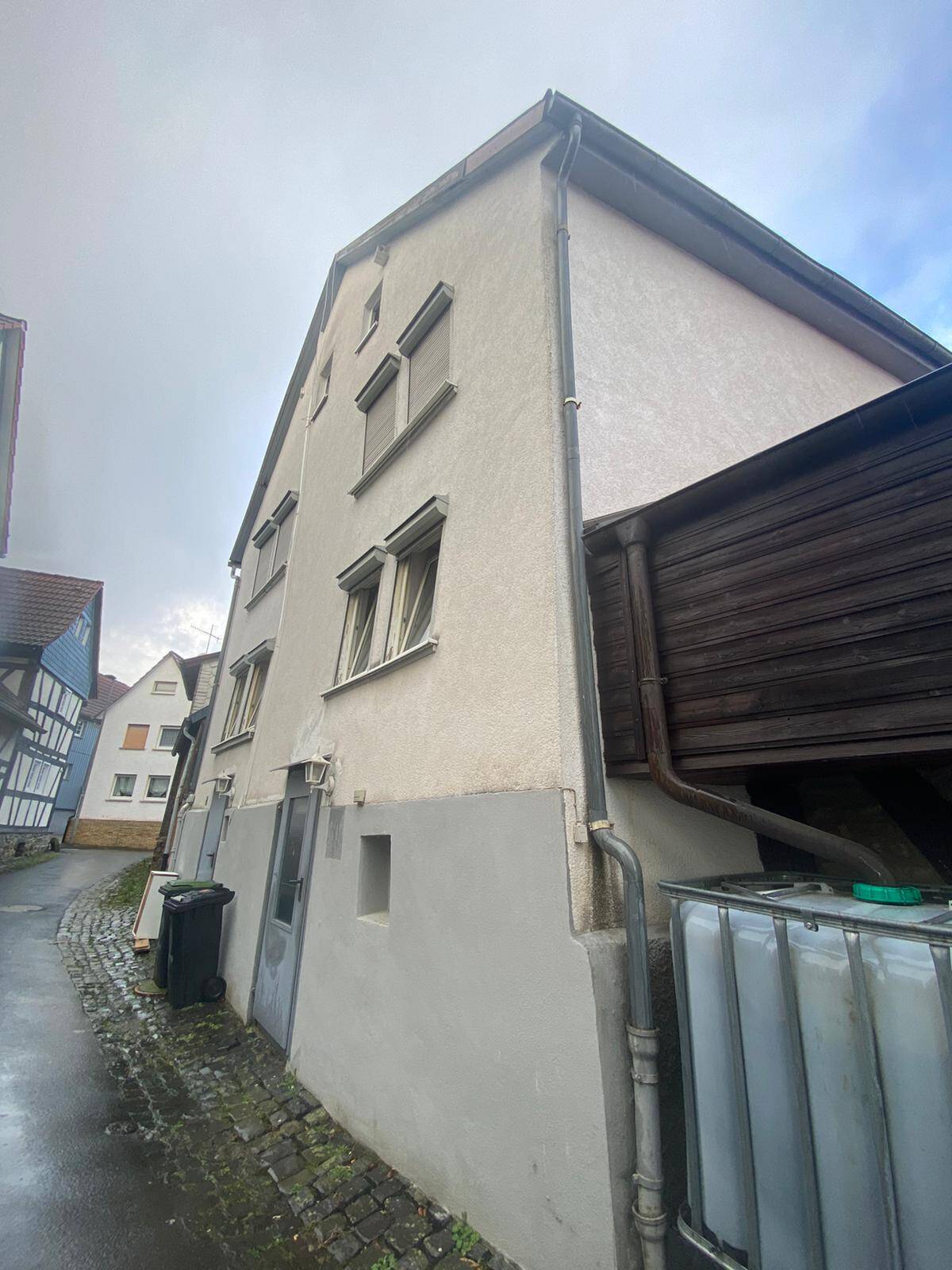 Immobilie in Gießen - Neuer Preis!!! Gießen-Wieseck Mehrfamilienhaus - Bild 1