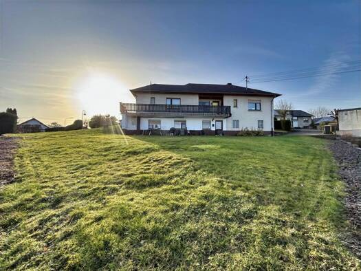 Einfamilienhaus zum Kauf 269.000 € 11 Zimmer 163,6 m² 1.042 m² Grundstück frei ab sofort Meudt 56414