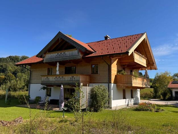 Maisonette zur Miete 2.200 € 7 Zimmer 160 m² 1. Geschoss frei ab 01.12.2025 Wiesen Surberg 83362
