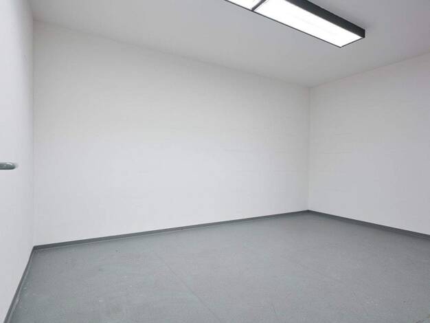 Lagerhalle zur Miete 2 € 17 m² Lagerfläche Adenauer Straße 20 Würselen 52146