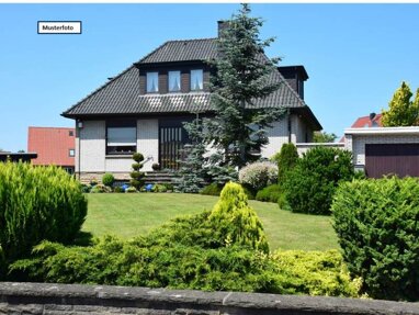 Haus zum Kauf provisionsfrei 79.000 € 509 m² 1.350 m² Grundstück Glauchau Glauchau 08371