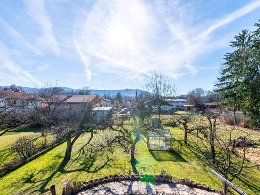 Mehrfamilienhaus zum Kauf 880.000 € 6 Zimmer 200 m² 1.019 m² Grundstück frei ab 01.07.2026 Rohrdorf 83101