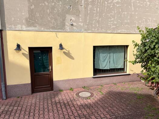 Büro zur Miete provisionsfrei 200 € 1 Zimmer 97,5 m² Bürofläche Droyßig 06722