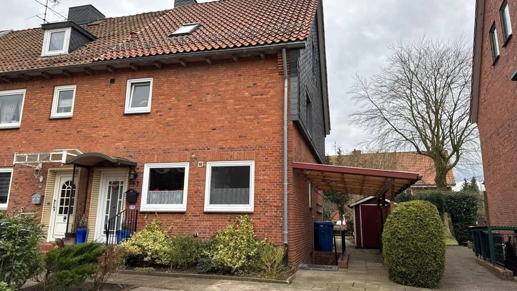 Reihenendhaus zum Kauf 229.000 € 5 Zimmer 112 m² 343 m² Grundstück Faldera Neumünster 24537