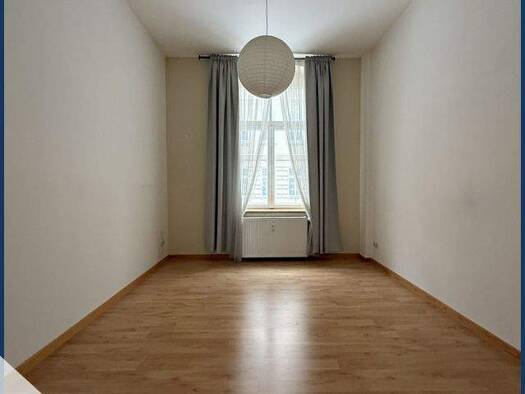 Wohnung zur Miete 464 € 2 Zimmer 37,1 m² frei ab 02.02.2026 Altstadt Magdeburg 39104