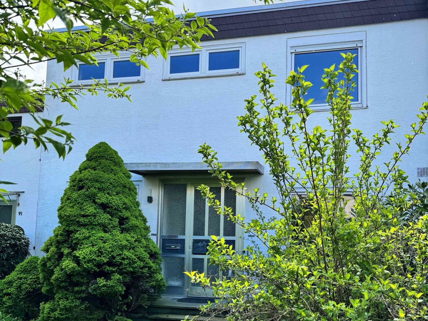 Reihenmittelhaus zum Kauf 299.000 € 4 Zimmer 124 m²<br/>Wohnfläche 277 m²<br/>Grundstück Paderborn - Kernstadt Paderborn 33100