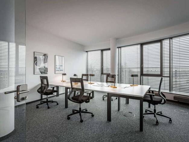 Bürofläche zur Miete provisionsfrei 34 m² Bürofläche teilbar ab 7 m² Rathausplatz 12 Bad Homburg Bad Homburg vor der Höhe 61348