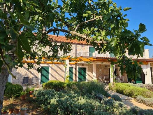 Haus zum Kauf 1.100.000 € 4 Zimmer 423 m² Ugljan, Preko Ugljan