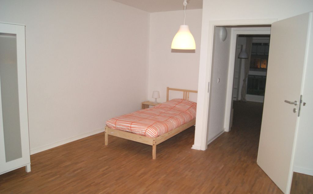 Wohnung zur Miete Wohnen auf Zeit 770 € 4 Zimmer 18 m²<br/>Wohnfläche 06.01.2025<br/>Verfügbarkeit Rauschener Ring 26B Wandsbek Hamburg 22047