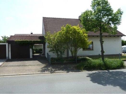 Einfamilienhaus zum Kauf 582.000 € 4 Zimmer 110 m² 577 m² Grundstück frei ab sofort Am Kreuzweiher 10 Stegaurach 96135