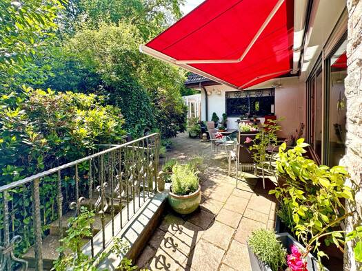 Einfamilienhaus zum Kauf 699.000 € 9 Zimmer 450,5 m² 2.433 m² Grundstück Holthausen Hattingen 45527