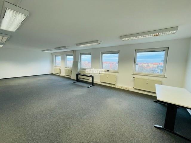 Bürofläche zur Miete 8,50 € 3 Zimmer 160 m²<br/>Bürofläche ab 160 m²<br/>Teilbarkeit Altstadt Erfurt 99084