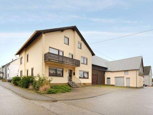 Einfamilienhaus zum Kauf 229.000 € 7 Zimmer 231 m² 865 m² Grundstück Peterswald Peterswald-Löffelscheid 56858
