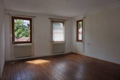 Wohnung zur Miete 615 € 4 Zimmer 97,3 m² 2. Geschoss frei ab sofort Berneckstr. 93 Schramberg Schramberg 78713