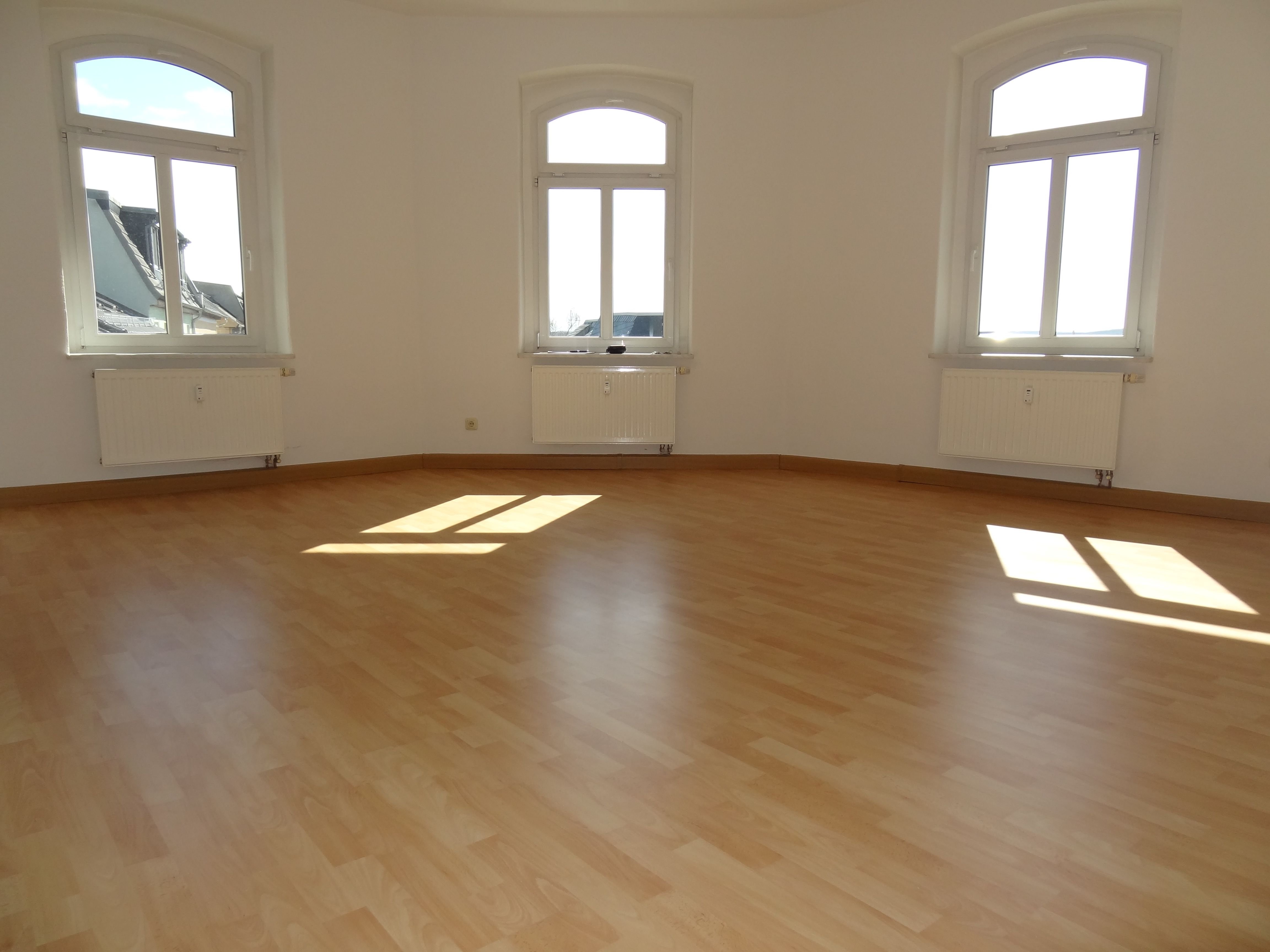 Wohnung zur Miete 340 € 2 Zimmer 55 m²<br/>Wohnfläche 2.<br/>Geschoss Marienstraße 13 Ostviertel Gera 07546