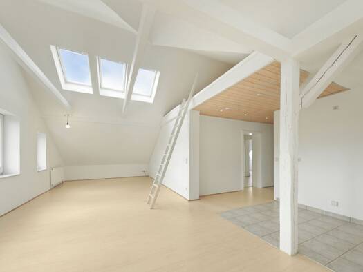 Wohnung zum Kauf 290.000 € 3 Zimmer 91,4 m² 3. Geschoss Nordvorstadt Weimar 99423