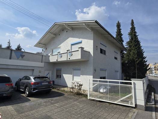 Einfamilienhaus zum Kauf 550.000 € 1.055 m² Grundstück Braunau am Inn 5280