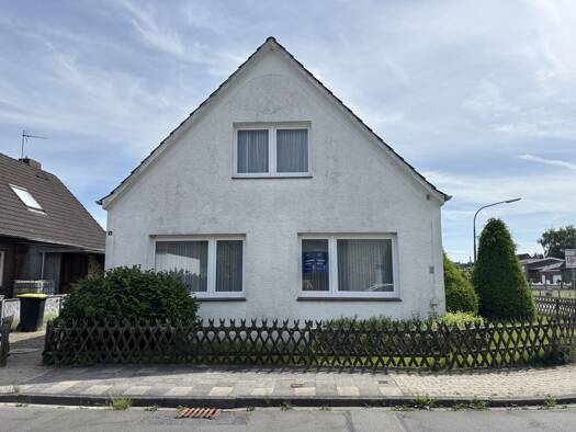 Einfamilienhaus zum Kauf 115.000 € 3 Zimmer 93,3 m² 503 m² Grundstück Coldewei-Himmelreich Wilhelmshaven 26388