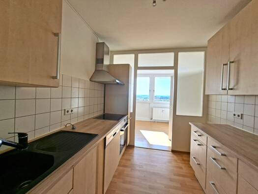 Wohnung zur Miete 960 € 2,5 Zimmer 72,9 m² 11. Geschoss frei ab 15.04.2026 Georg-Krauß-Straße 8 Stadtrandsiedlung Erlangen 91056