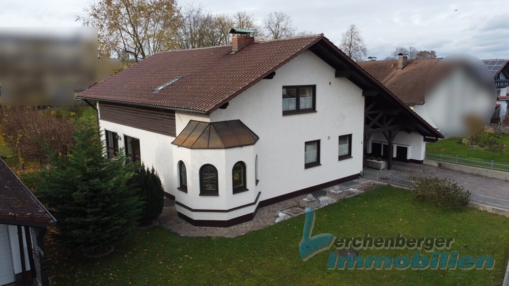 Einfamilienhaus zum Kauf 420.000 € 6 Zimmer 195 m²<br/>Wohnfläche 799 m²<br/>Grundstück Plattling Plattling 94447