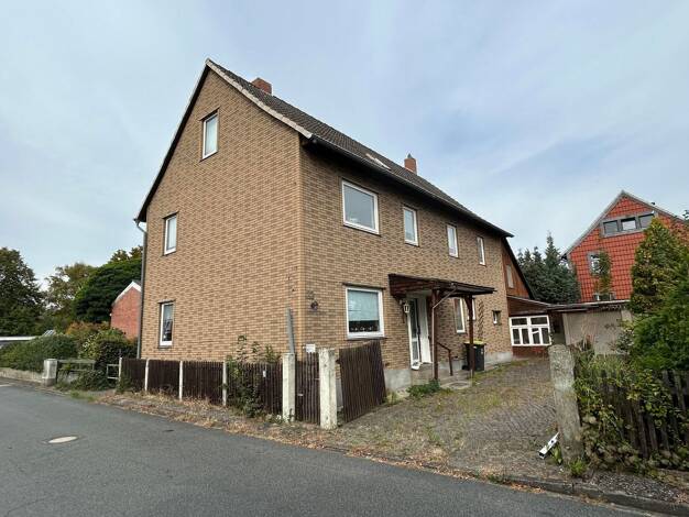 Einfamilienhaus zum Kauf provisionsfrei 239.000 € 10 Zimmer 239 m² 685 m² Grundstück Weddel Cremlingen 38162