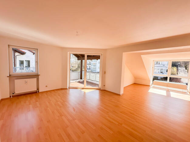 Wohnung zum Kauf 279.000 € 3 Zimmer 96,8 m² Dachgeschoss, 2. Geschoss Cortendorf Coburg / Cortendorf 96450