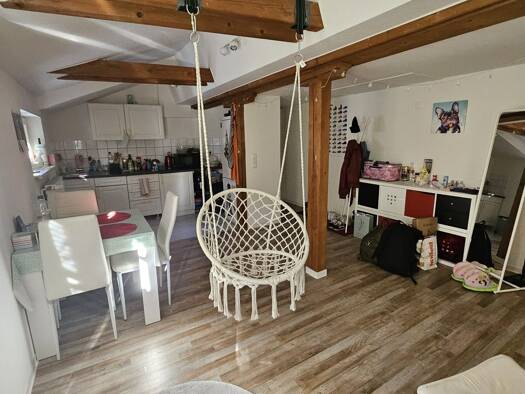 Wohnung zur Miete 325 € 2 Zimmer 52 m² 2. Geschoss frei ab 01.10.2026 Wahlstraße 51 Mühlhausen 99974