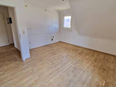 Wohnung zur Miete 569 € 2 Zimmer 50 m² 2. Geschoss Speyerer Straße 25 Weisenheim am Sand 67256