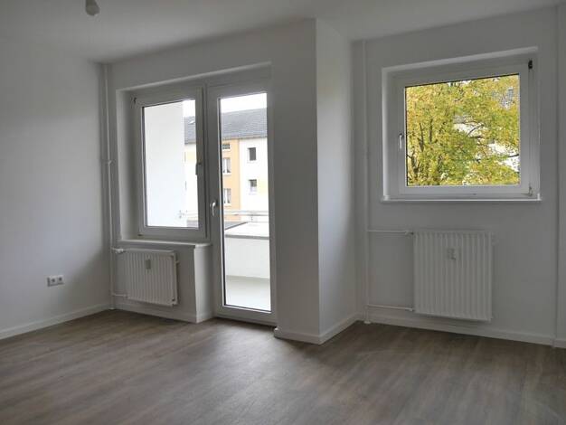 Wohnung zur Miete 623 € 3 Zimmer 66,3 m² 1. Geschoss frei ab 26.11.2025 Vogelsangstr. 43 Großauheim Hanau 63457