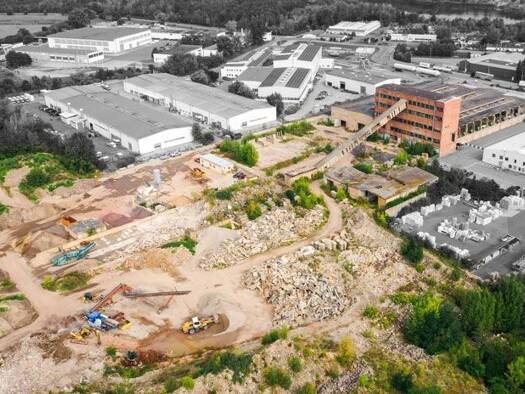 Gewerbegrundstück zum Kauf 7.800.000 € 60.471 m² Grundstück Baugenehmigung vorhanden frei ab sofort Westliche Neustadt West 06126