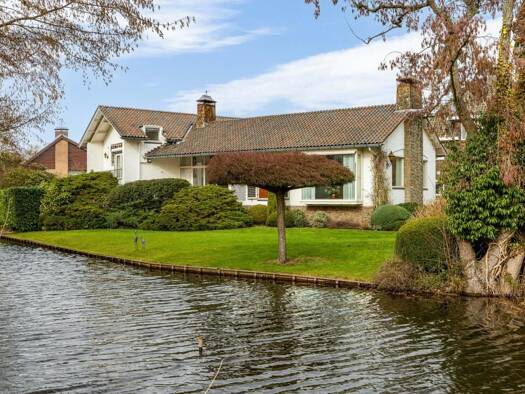 Villa zum Kauf 1.495.000 € 4 Zimmer 186 m² 1.882 m² Grundstück van bergen ijzendoornpark 19 Gouda 2801 AB
