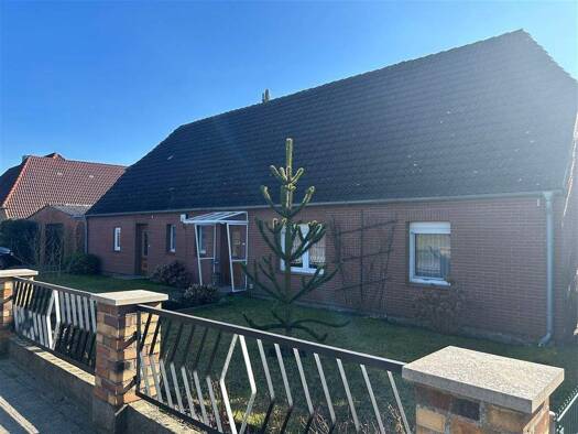 Haus zum Kauf 140.000 € 4 Zimmer 120 m² 1.843 m² Grundstück Steegen Steegen b Hagenow 19230