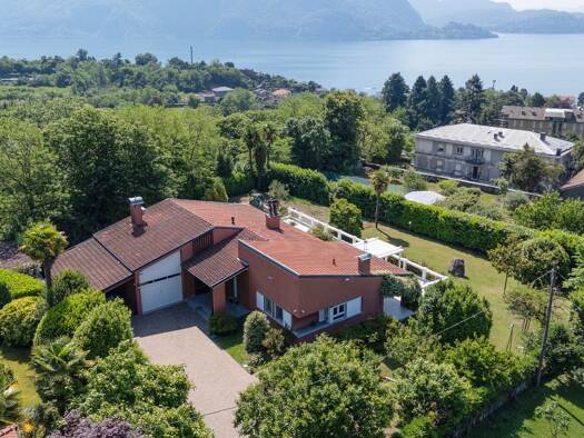 Einfamilienhaus zum Kauf 1.200.000 € 5 Zimmer 335 m² 2.200 m² Grundstück frei ab sofort Via Trieste Lago Maggiore- Arizzano 28811