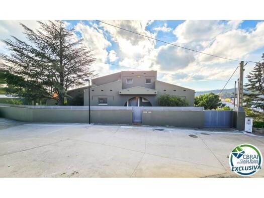 Villa zum Kauf 890.000 € 5 Zimmer 624 m² la Jonquera 17700