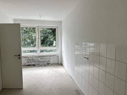 Wohnung zur Miete 489 € 3 Zimmer 72,8 m² 3. Geschoss frei ab 01.03.2026 Albert-Einstein-Straße 17 Lennep Remscheid 42897