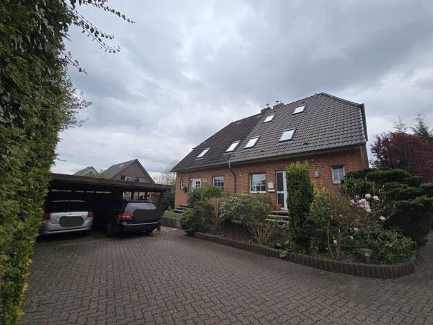 Doppelhaushälfte zum Kauf provisionsfrei 529.000 € 5 Zimmer 104 m² 339 m² Grundstück Kortenenden 2a Poppenbüttel Hamburg 22399